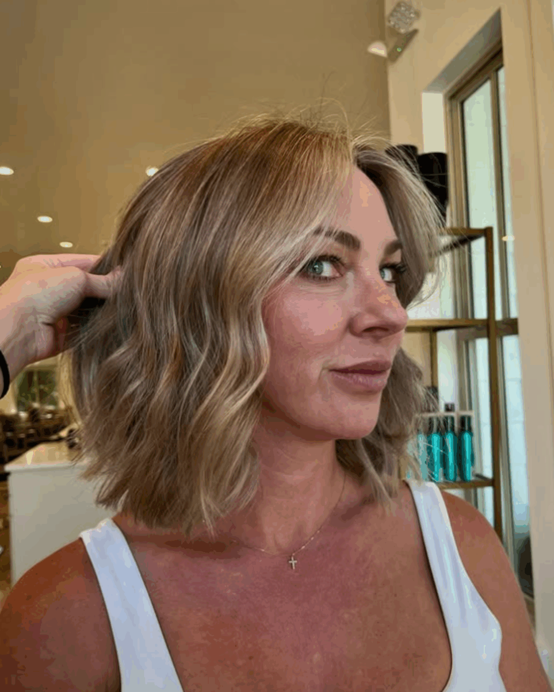 Blonde Lob by Alexis H